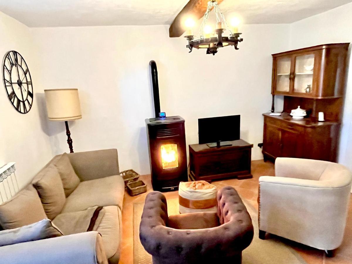 Apartment Casa Gianfrati Corfino Eksteriør bilde