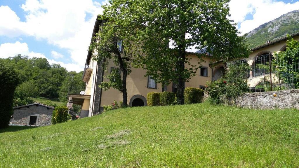 Apartment Casa Gianfrati Corfino Eksteriør bilde